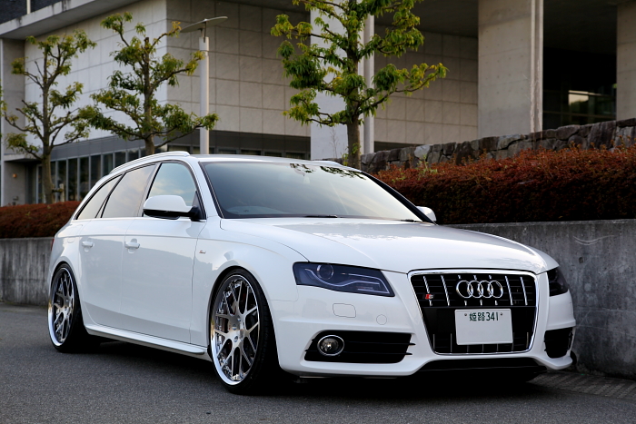 Audi A4/B8 2.0TQ Avant