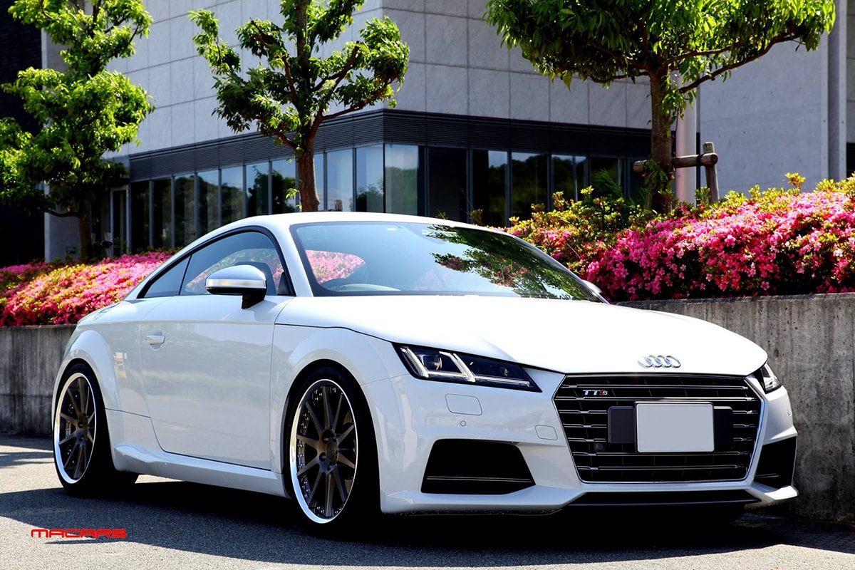 Audi TTS/8S