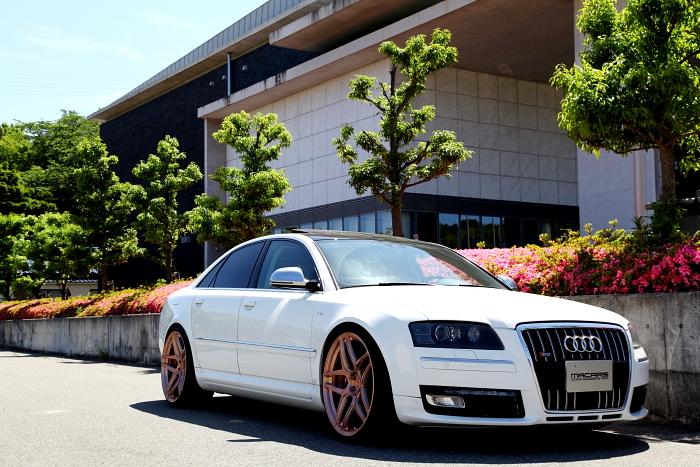 Audi S8/4E 5.2 FSI V10