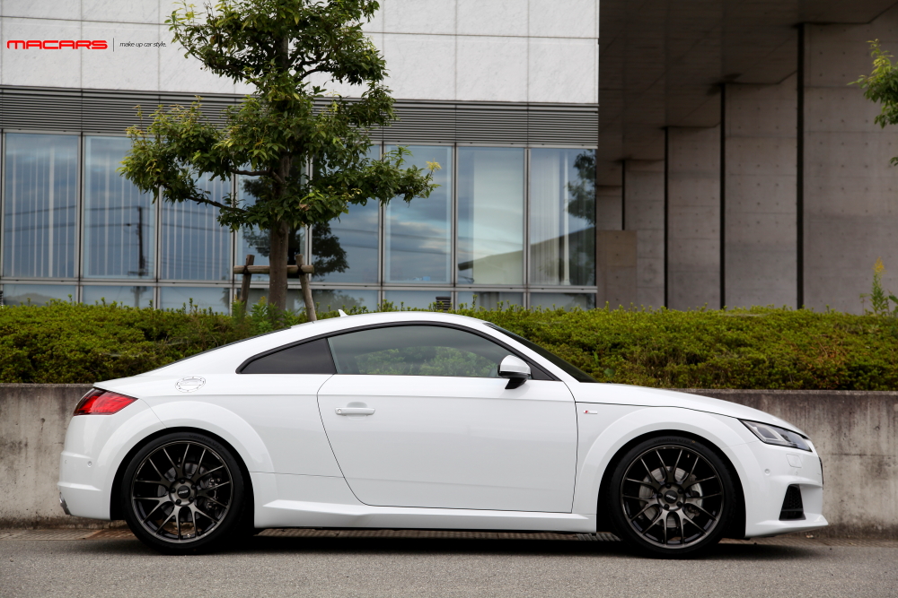 Audi TT/8S S-Line