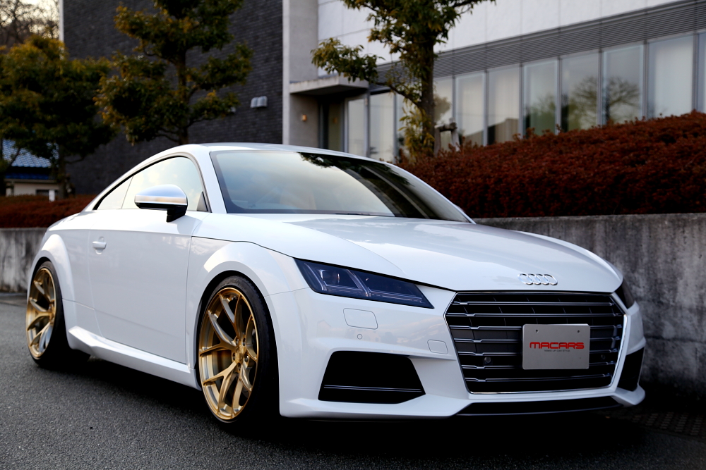 Audi TTS/8S