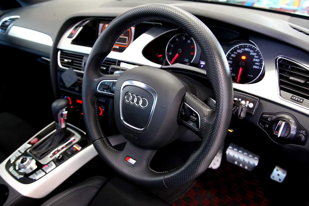 Audi A4/B8 2.0TQ Avant