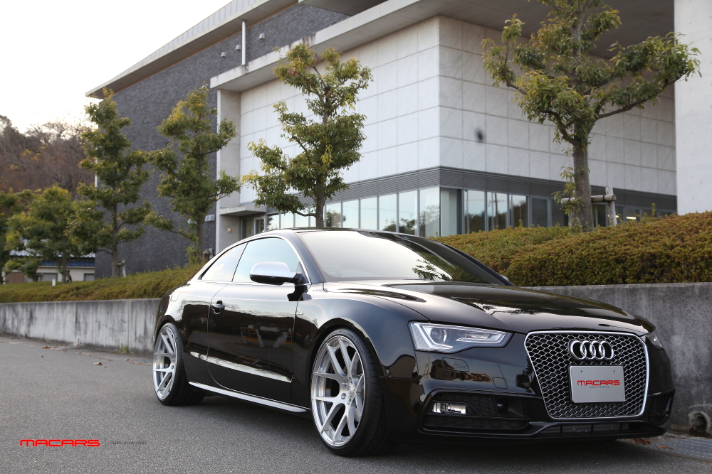 AUDI A5/B8.5 Coupe