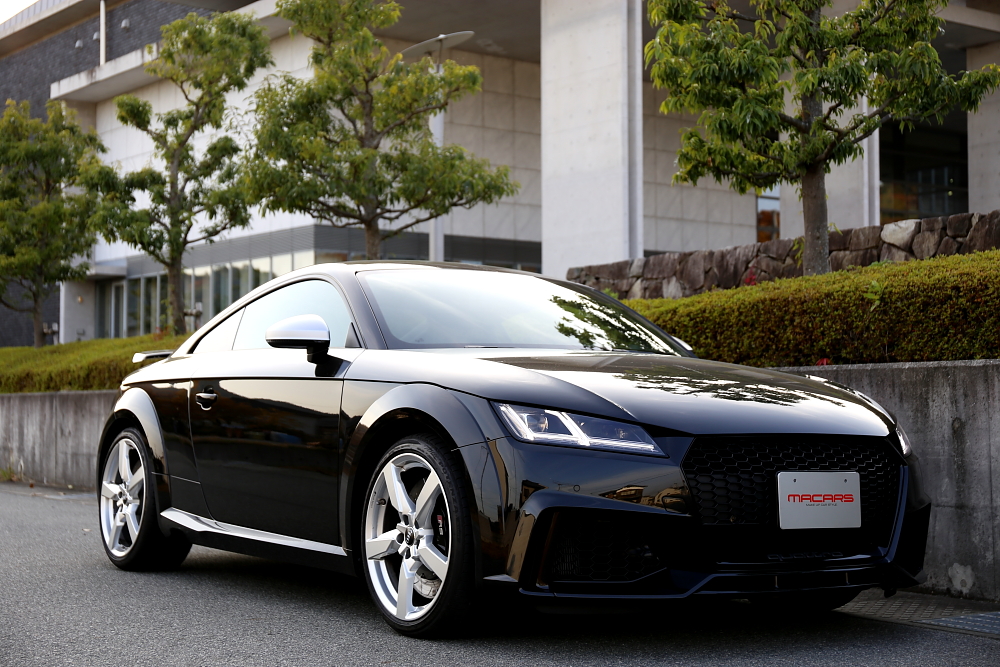 Audi TTRS/8S