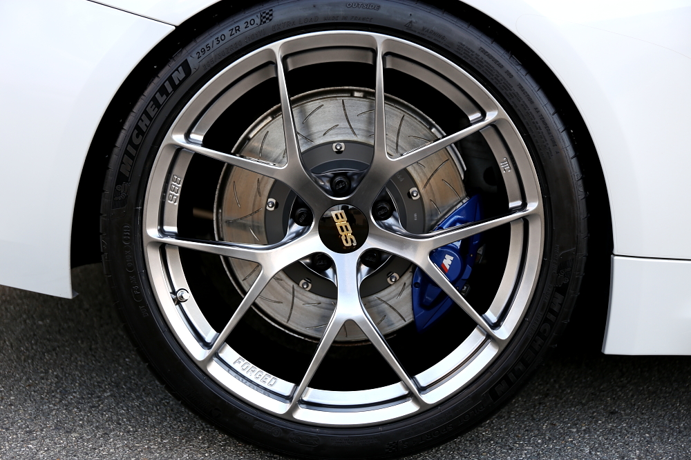 BMW F82/M4