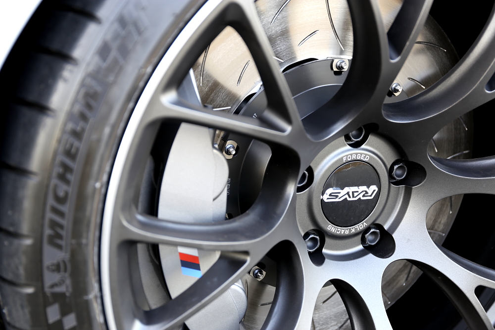 BMW M2 COMPETITION