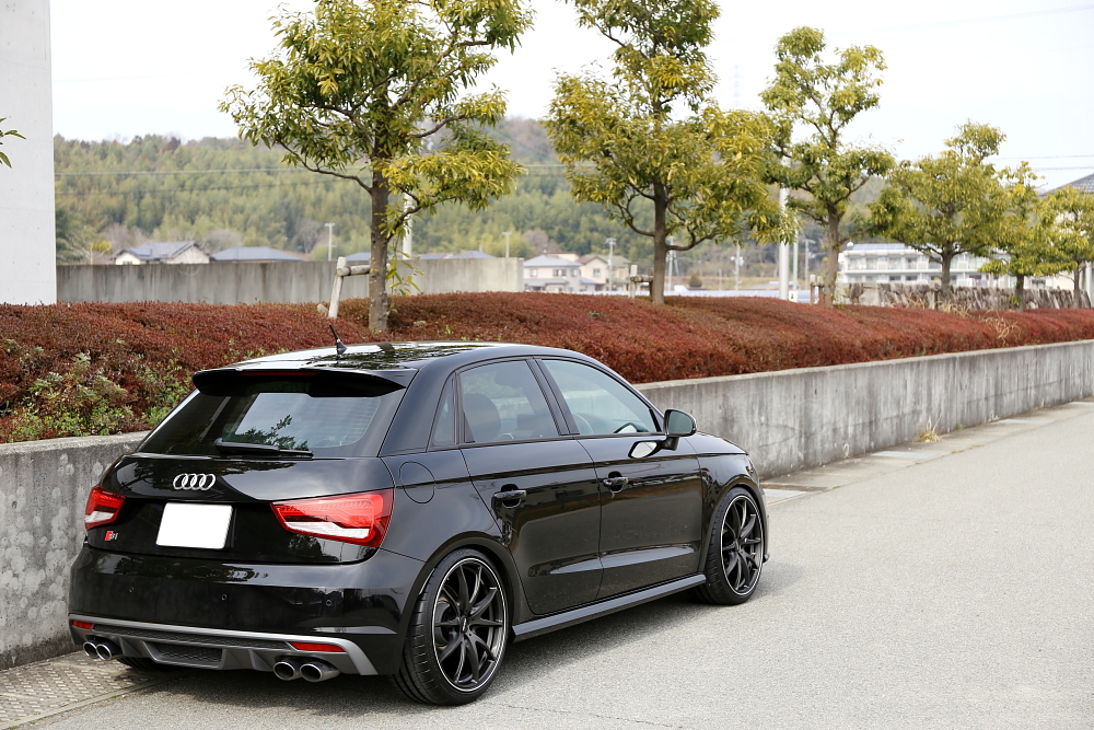 Audi S1/8X