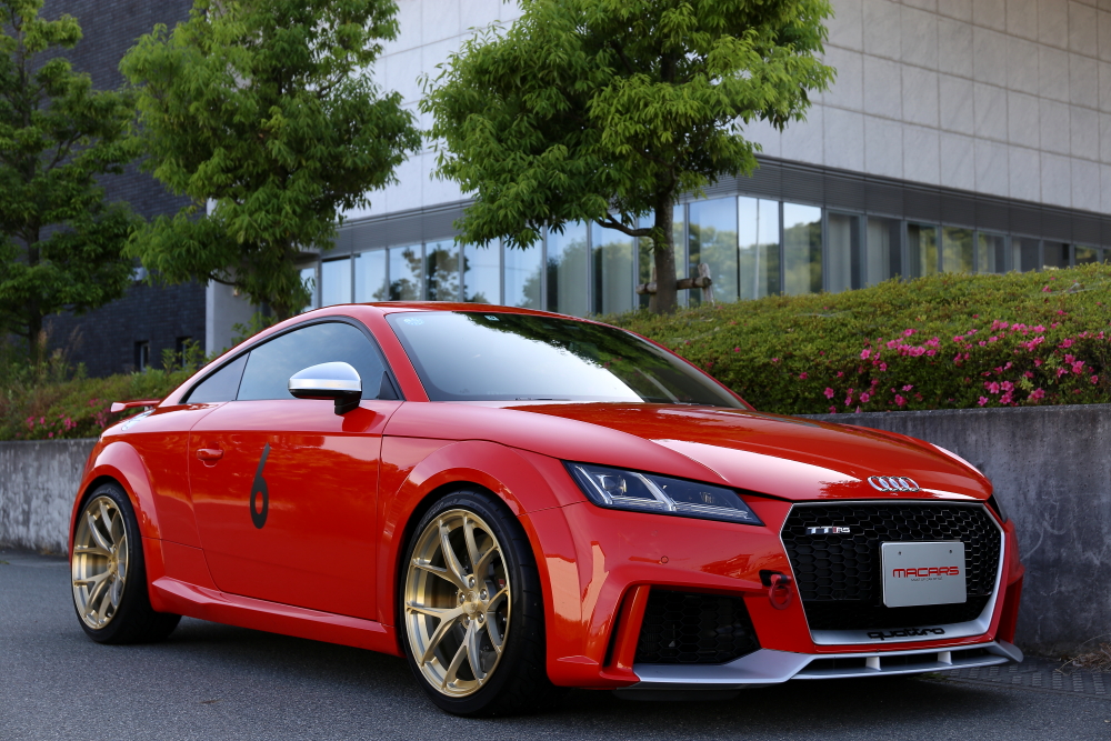Audi TTRS/8S