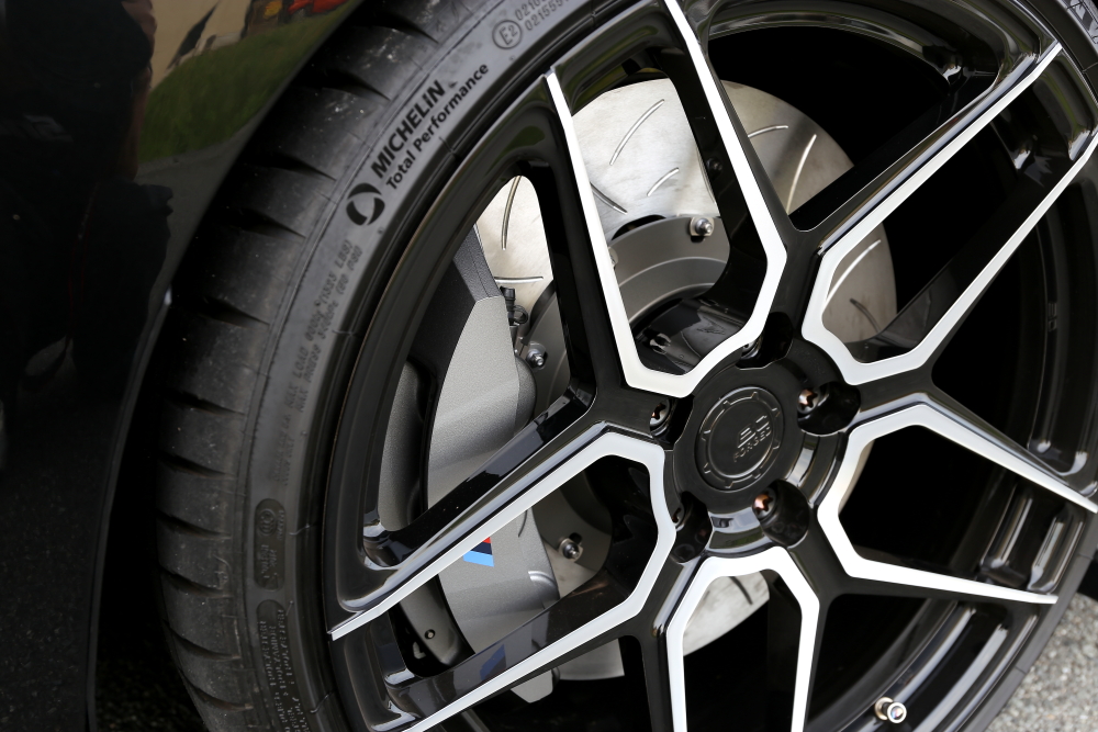 BMW M2 COMPETITION