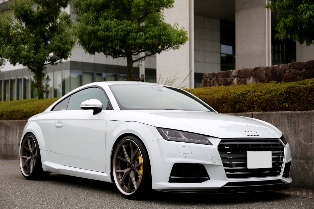 Audi TTS/8S