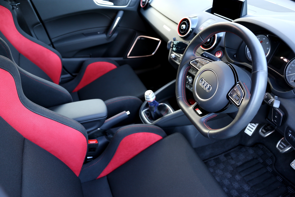 Audi S1/8X