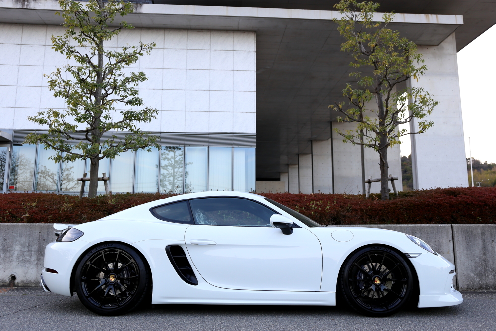 Porsche 718/Cayman