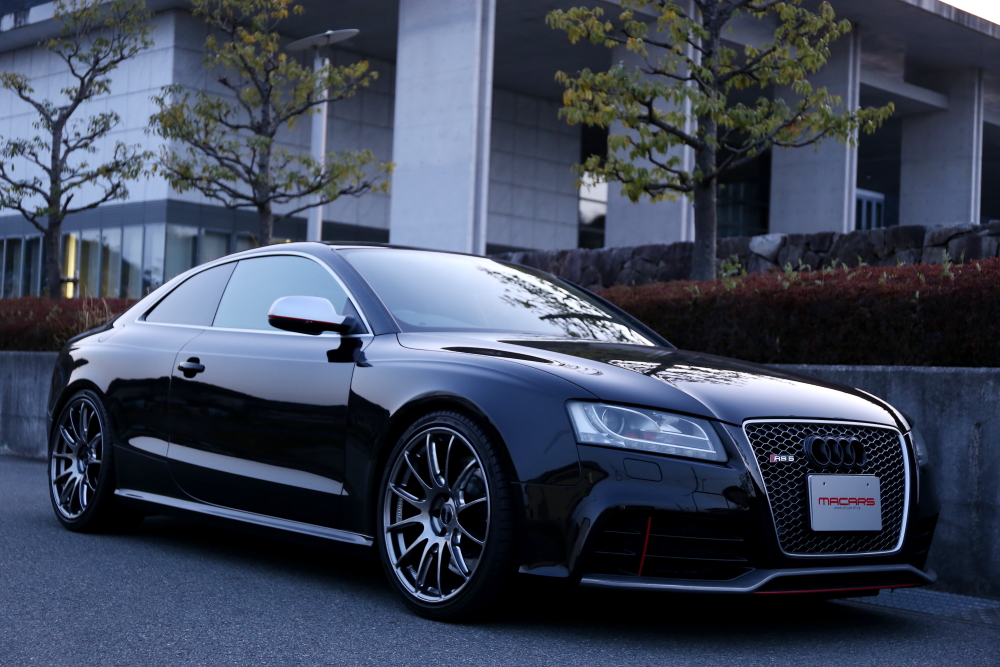 Audi RS5/8T
