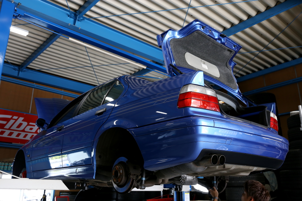 BMW ALPINA B8 4.6