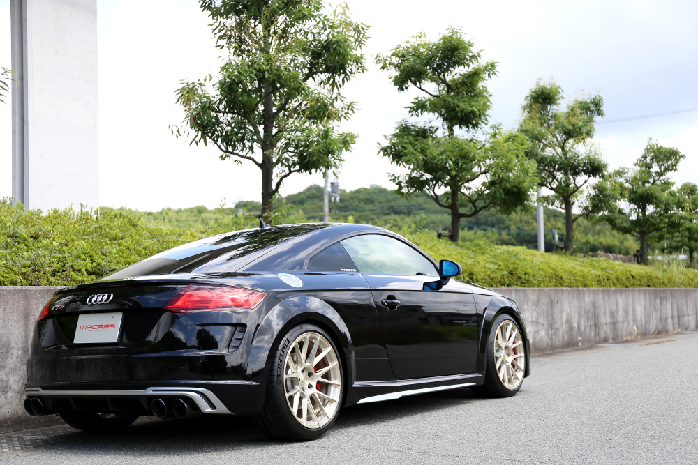 Audi TTS/8S