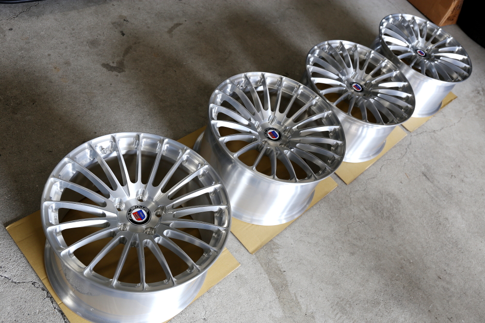 BMW ALPINA B8 4.6