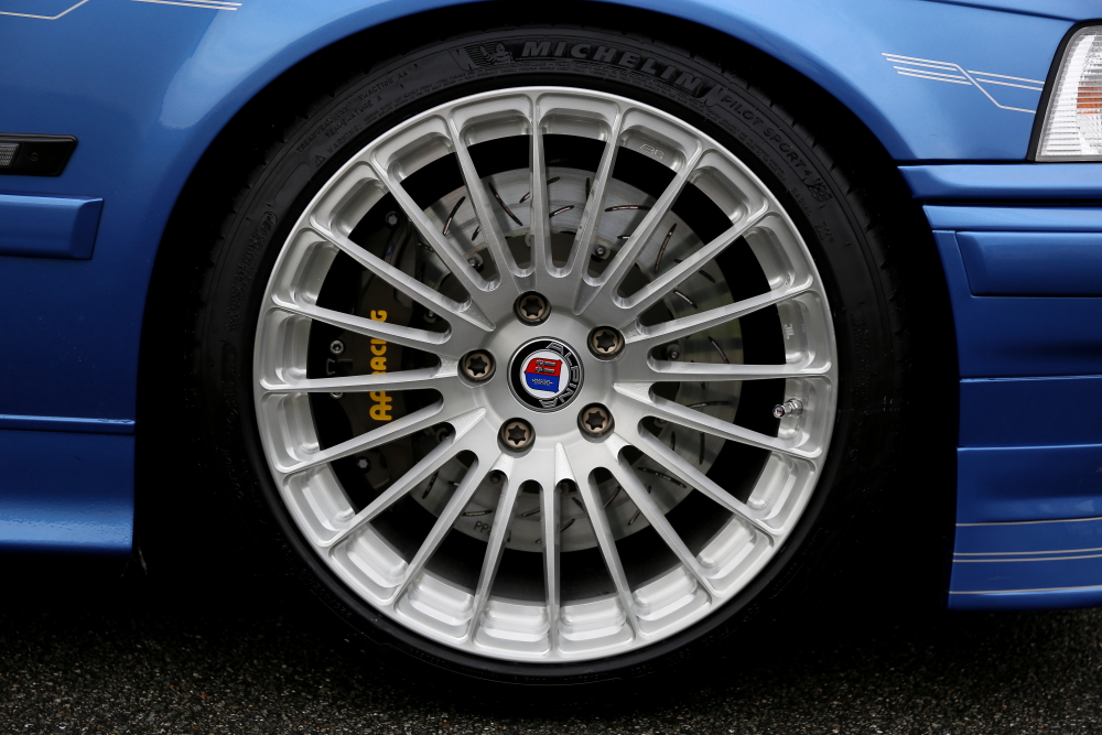BMW ALPINA B8 4.6