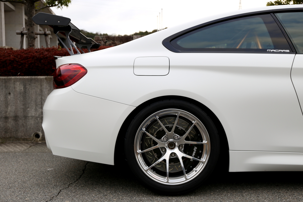 BMW F82/M4 GTS