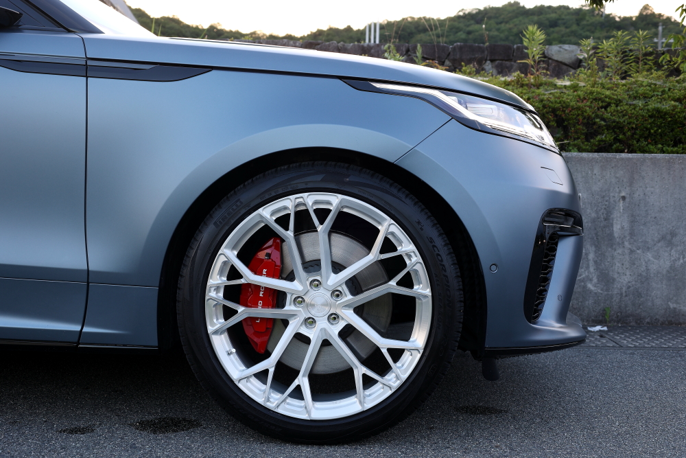 RANGE ROVER VELAR