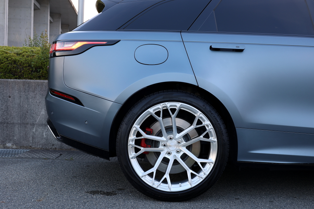 RANGE ROVER VELAR