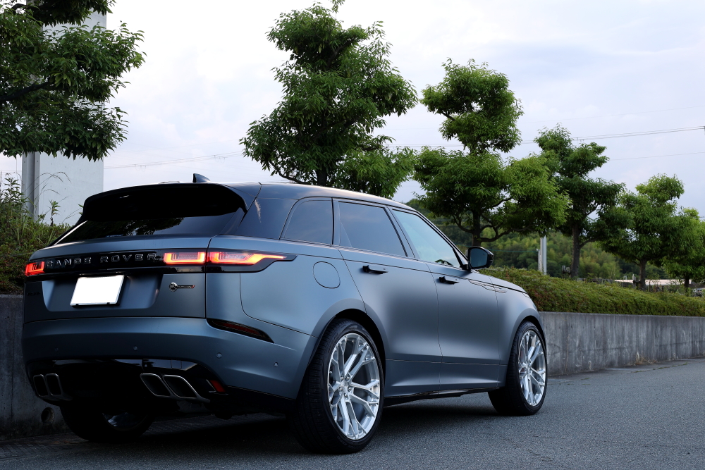 RANGE ROVER VELAR