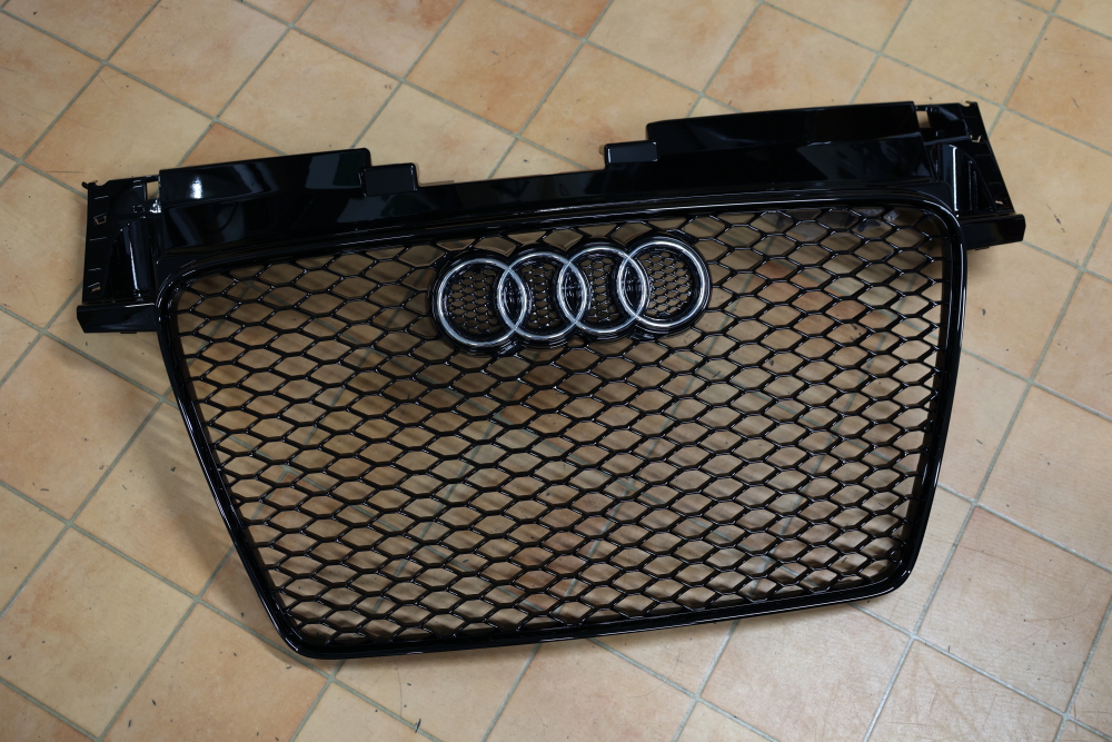 Audi TT/8J S-LINE