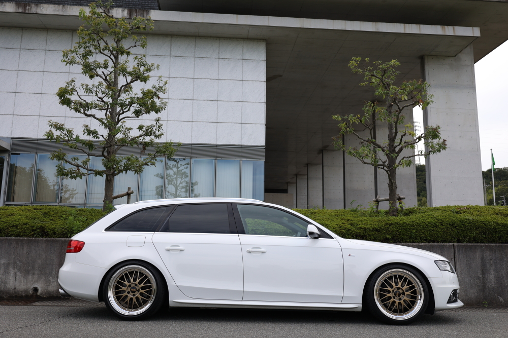 Audi A4/B8 Avant
