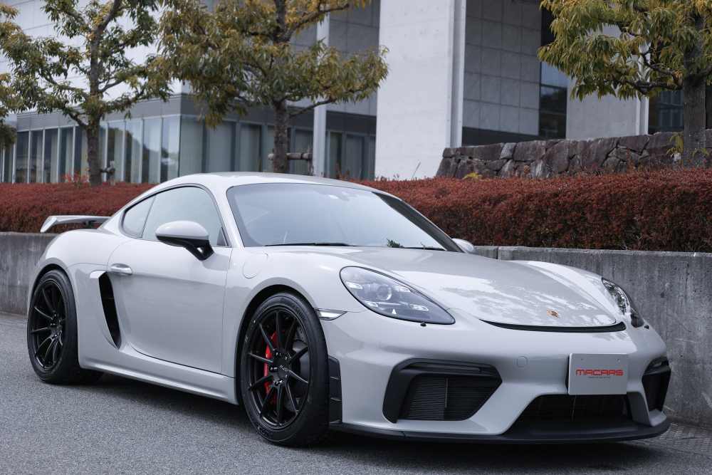Porsche 718/Cayman GT4 PDK