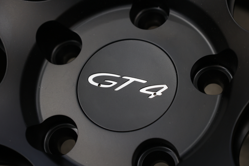 Porsche 718/Cayman GT4