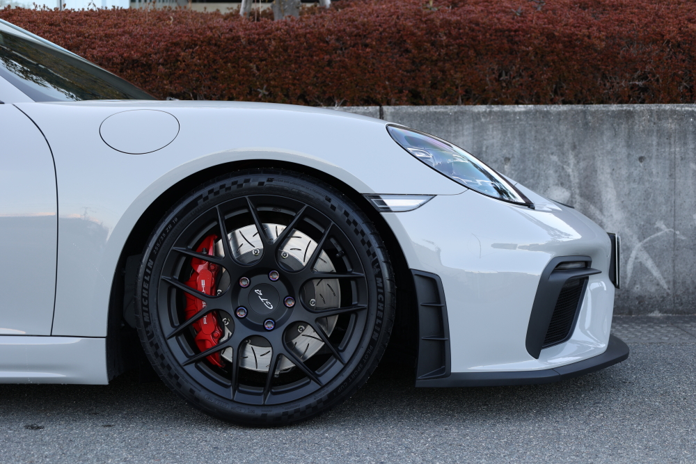 Porsche 718/Cayman GT4