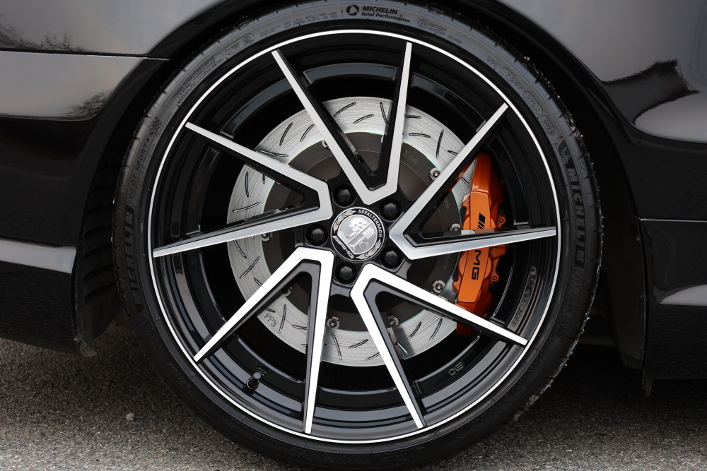 M-BENZ SL63/AMG
