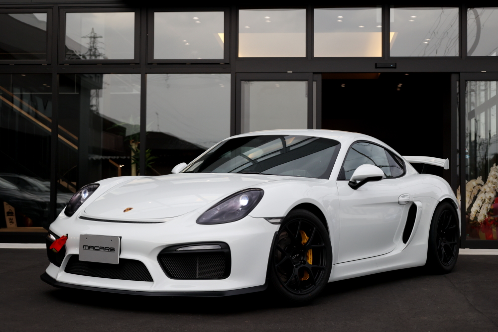 Porsche Cayman GT4