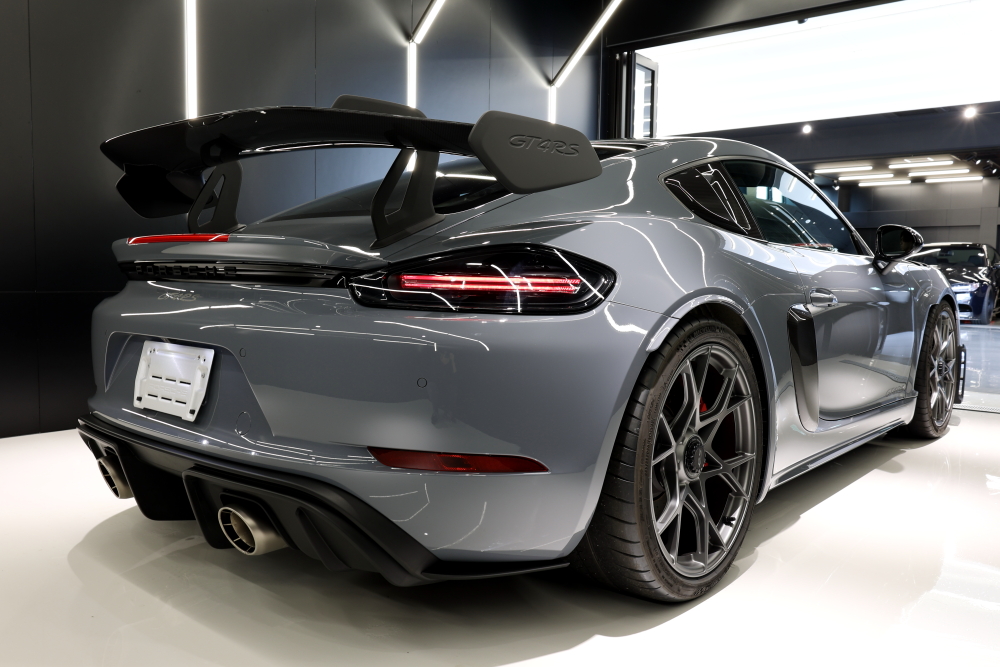 Porsche 718/Cayman GT4RS