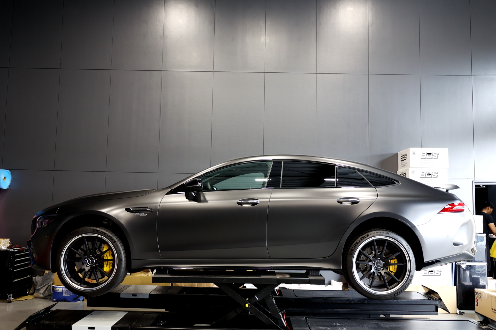 Mercedes AMG GT53