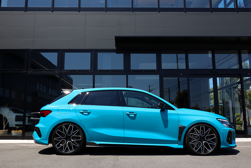 Audi RS3/8Y