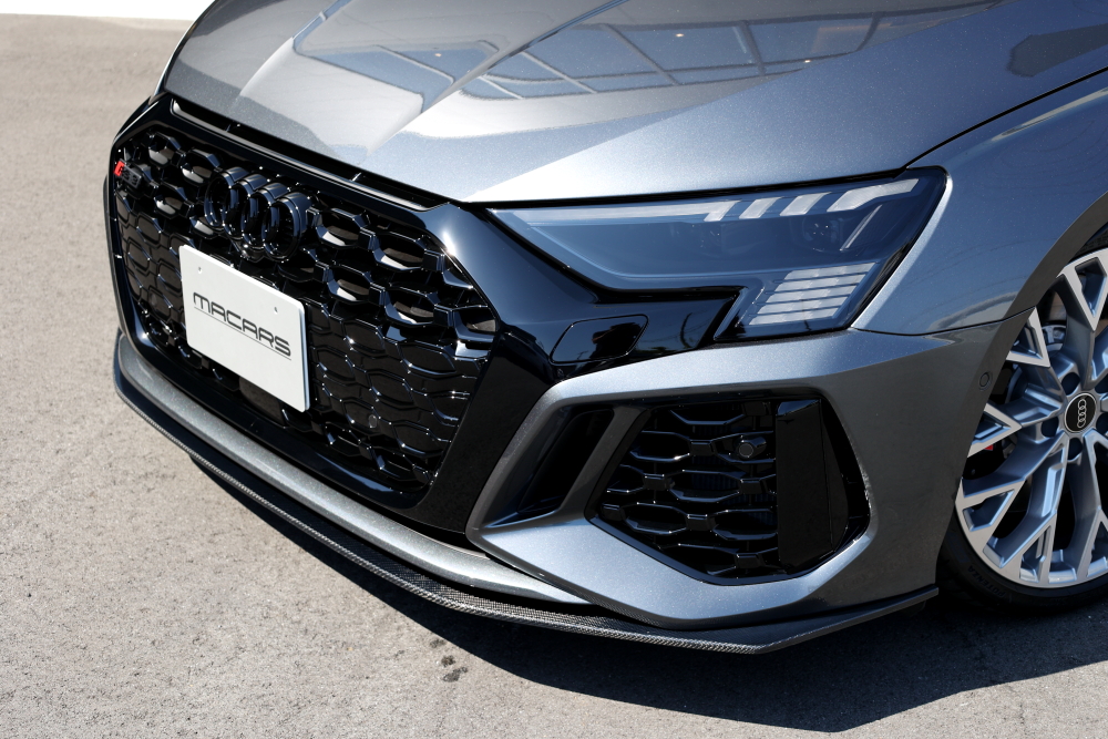 Audi RS3/8Y
