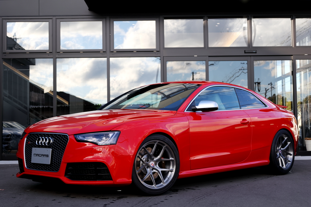 Audi RS5/8T