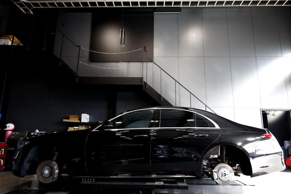 M-BENZ W223/S500