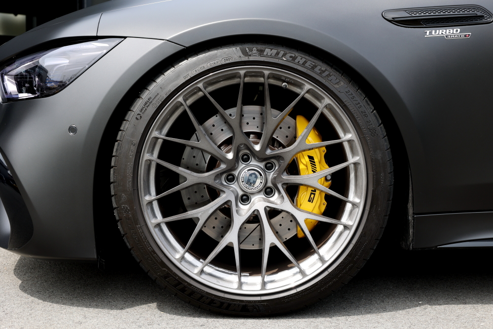 Mercedes AMG GT53