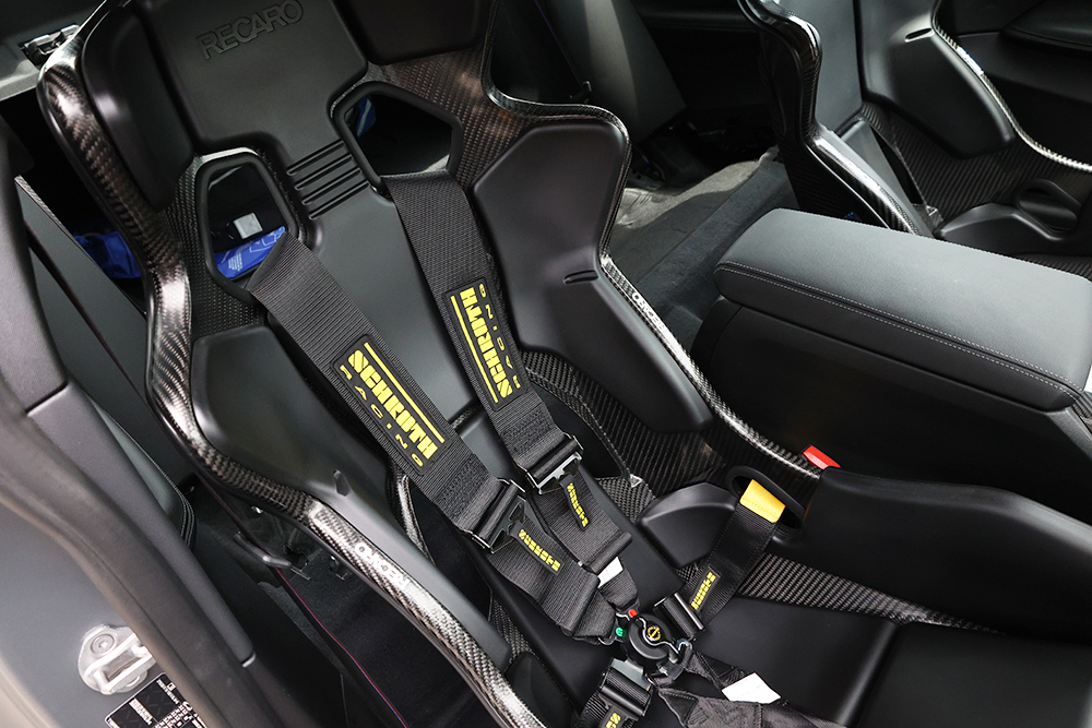 BMW G87/M2