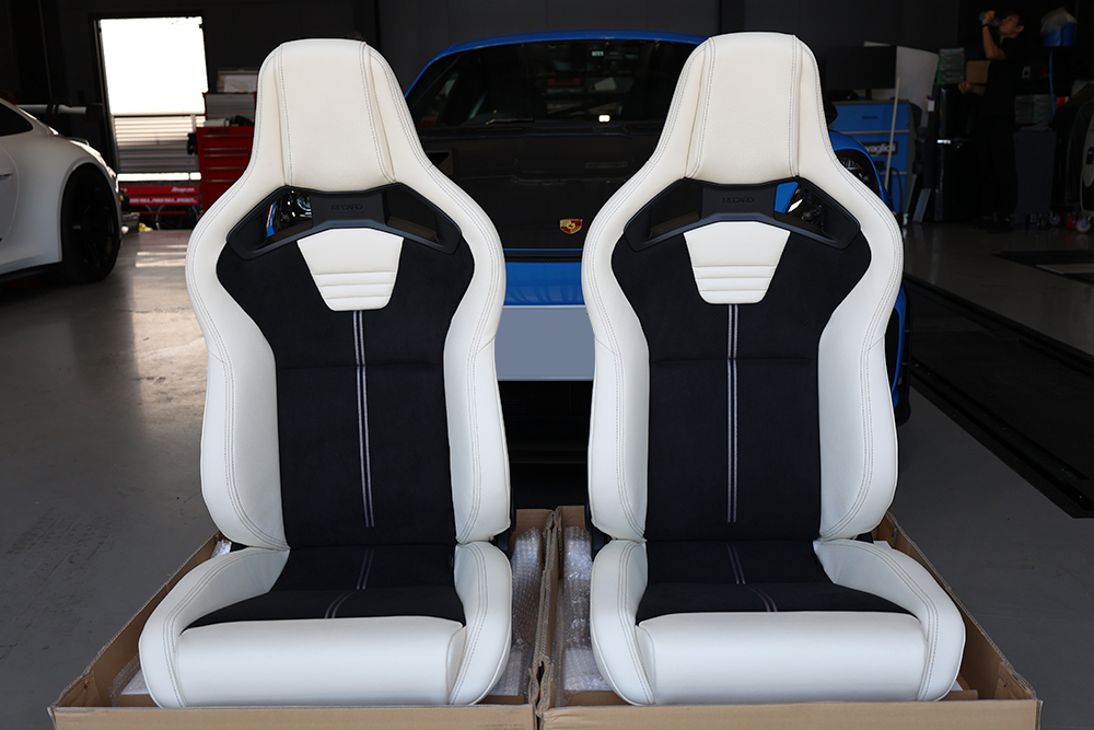 Porsche 718/Cayman GT4RS