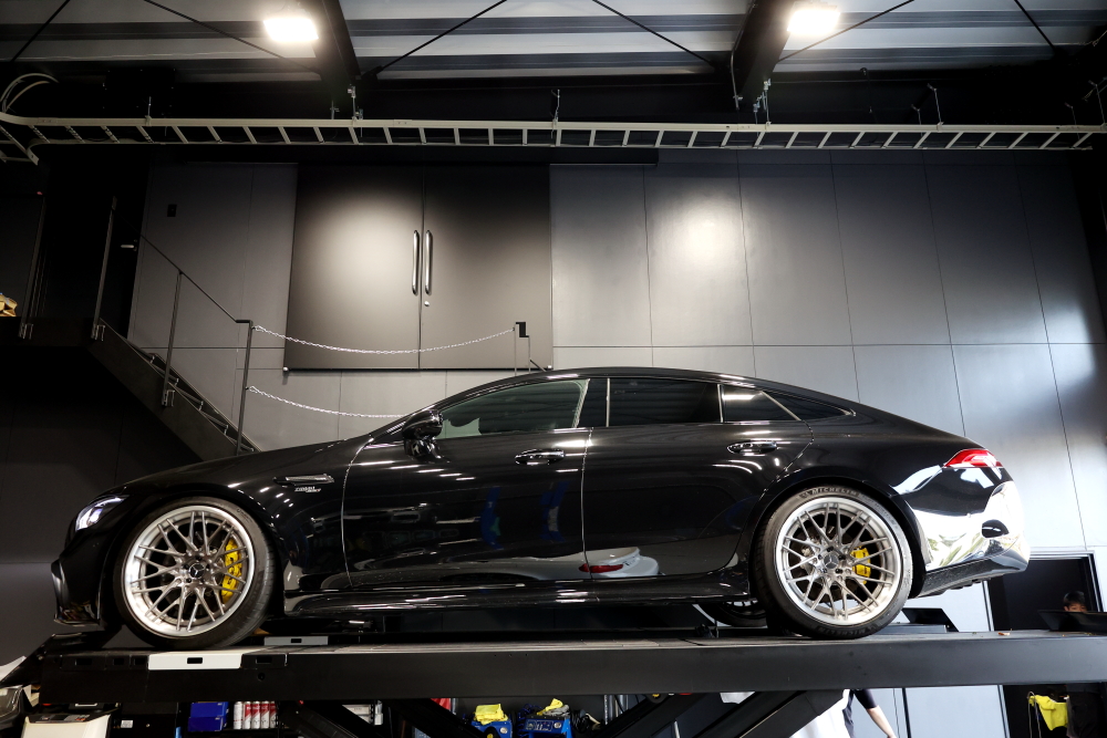 Mercedes-AMG GT53