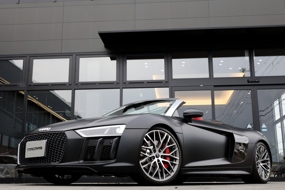 アウディ R8スパイダー