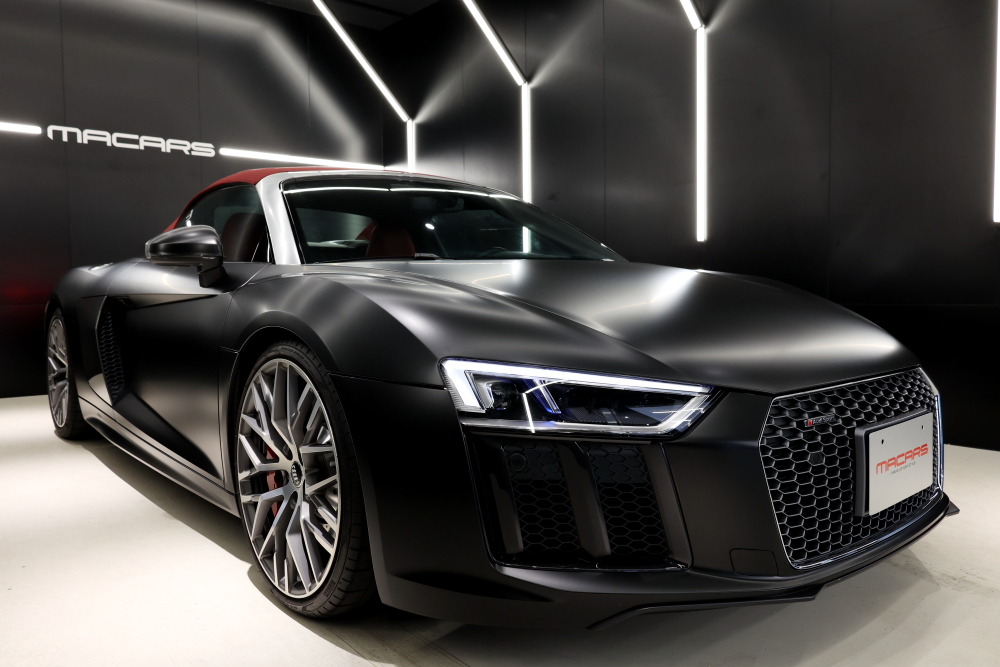 アウディ R8スパイダー