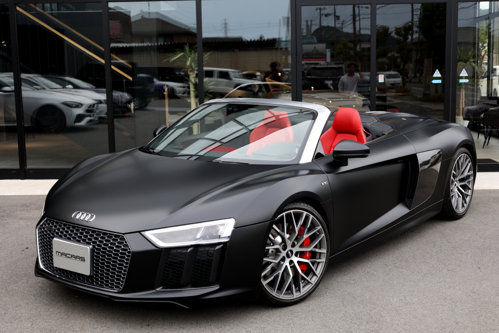 アウディ R8スパイダー