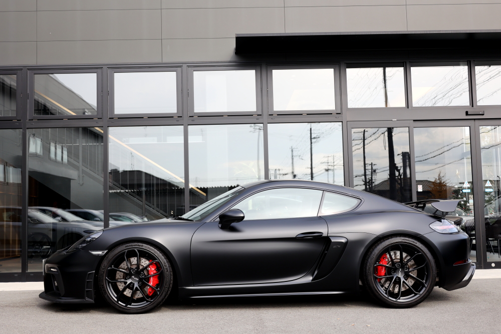 Porsche 718/Cayman GT4