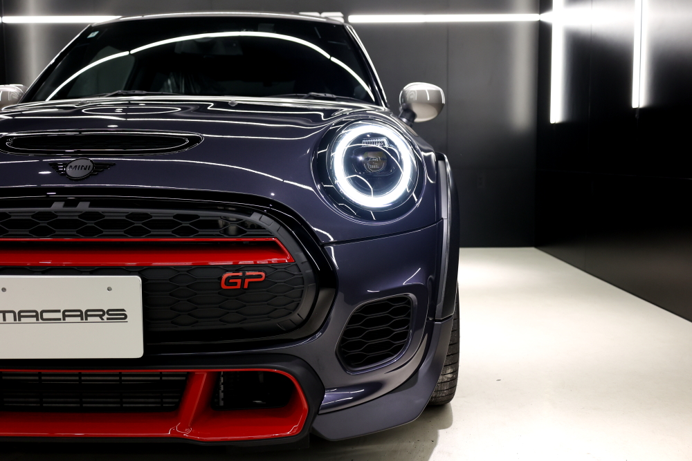 BMW MINI F56