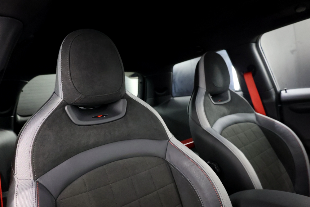 BMW MINI F56
