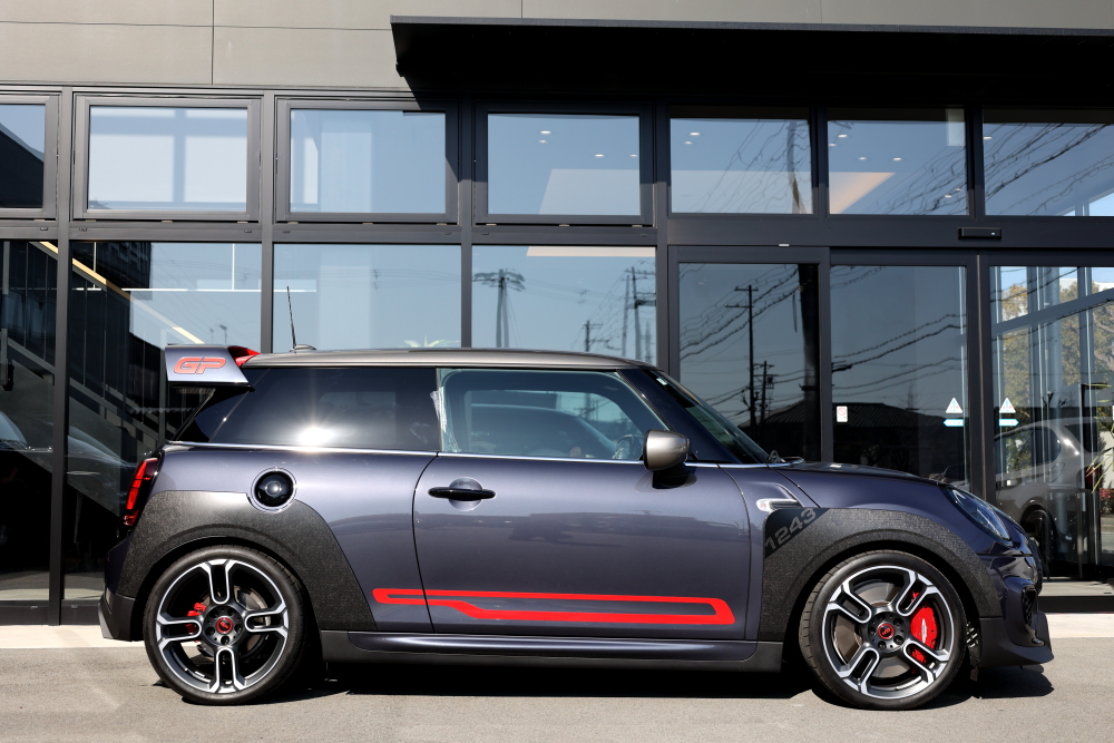 BMW MINI F56