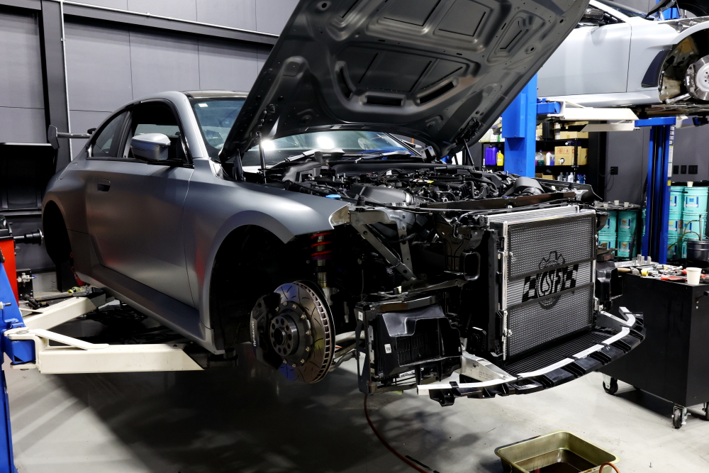 BMW G87/M2